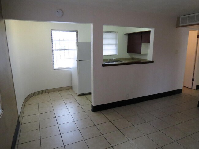 498 N Arizona Ave-Unit -1 in Chandler, AZ - Building Photo - Building Photo