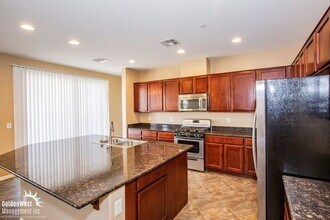 2360 Via Barranca in Henderson, NV - Building Photo - Building Photo