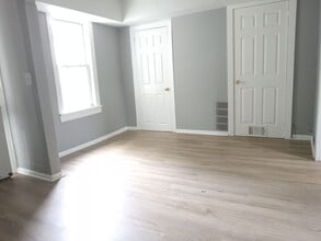 718-720 E Grape St in Vineland, NJ - Building Photo - Building Photo