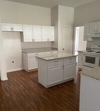 1118 Vaden Ave in Burleson, TX - Building Photo - Building Photo