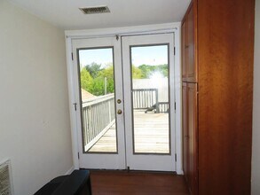 1072 River St in Boston, MA - Building Photo - Building Photo