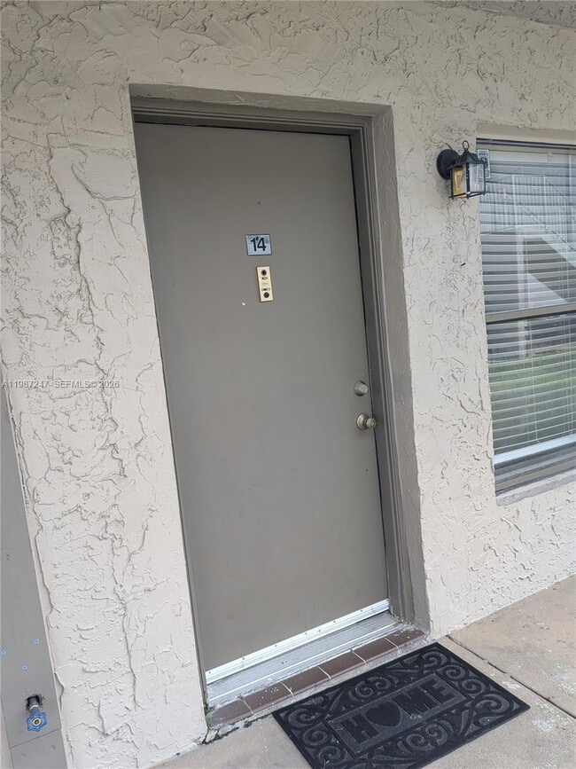 15320 SW 72nd St in Miami, FL - Building Photo - Building Photo