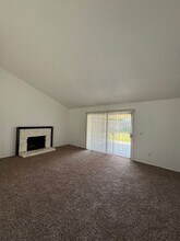 6512 Cadiz Cir in Huntington Beach, CA - Building Photo - Building Photo
