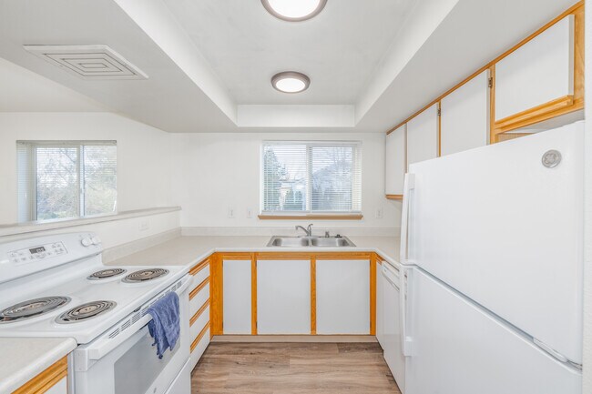 Willow Park Apartments in Auburn, WA - Foto de edificio - Interior Photo