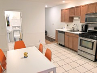 130 W 8th St, Unit #1 in Boston, MA - Building Photo - Building Photo