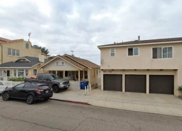 707 Manhattan Ave in Hermosa Beach, CA - Building Photo