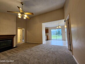 405 Alec Ct in Hubert, NC - Building Photo - Building Photo