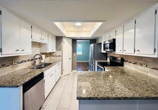 11209 Powder Mill Trl in Austin, TX - Building Photo - Building Photo