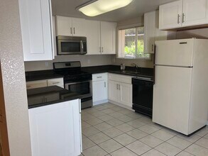 940 East St in Lafayette, CA - Building Photo - Building Photo