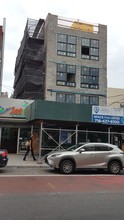 302 Nostrand Ave in Brooklyn, NY - Foto de edificio - Building Photo