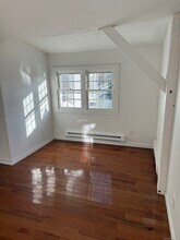 2 Straits Turnpike Ln in Morris, CT - Building Photo - Building Photo