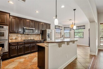 11609 Woodland Hills Trail in Austin, TX - Building Photo - Building Photo