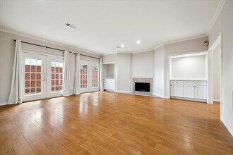 15 Rutgers Pl in Houston, TX - Building Photo - Building Photo