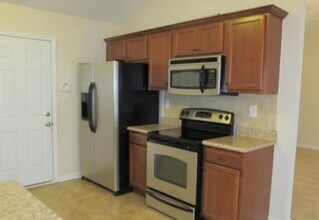 2631 Green Heron Dr in Fayetteville, NC - Building Photo - Building Photo