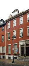 1129 Spruce St in Philadelphia, PA - Foto de edificio - Building Photo