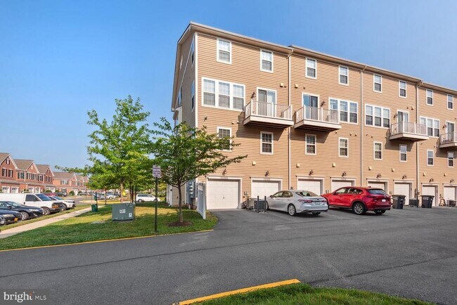 25562 Casale Terrace in Chantilly, VA - Building Photo - Building Photo