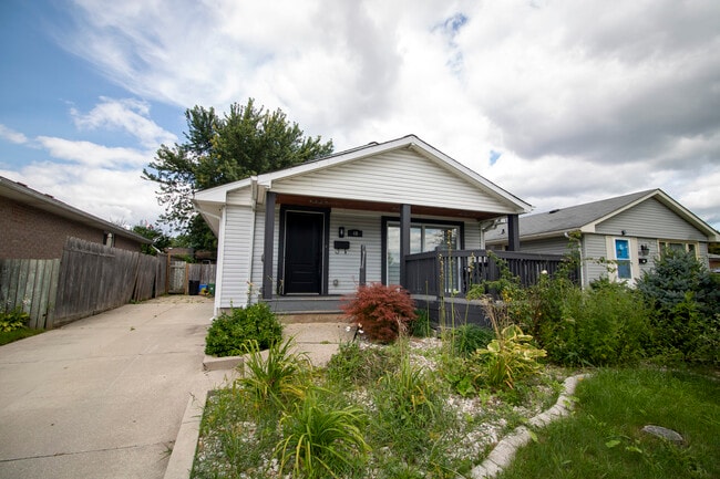 property at 40 Dow Rd