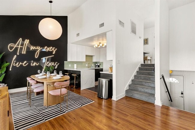 3306 Hyclimb Cir in Austin, TX - Building Photo - Building Photo