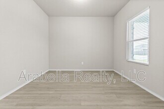 14550 Open Range Rd in Lytle, TX - Building Photo - Building Photo