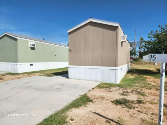 1132 Gary Terrace in Odessa, TX - Building Photo - Building Photo