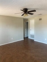 244 Ariel Ln in Wilmer, TX - Building Photo - Building Photo