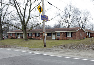 Hillview Apartments in Toledo, OH - Foto de edificio - Building Photo