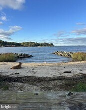 1418 Shady Rst Rd in Shady Side, MD - Building Photo - Building Photo