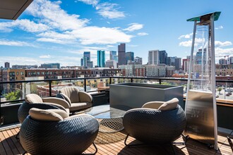 Canvas on Blake in Denver, CO - Foto de edificio - Building Photo