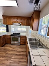 540 Vansicklen Way in Redding, CA - Building Photo - Building Photo