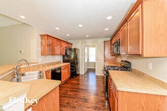 207 Windpher Ridge in Hampton, GA - Foto de edificio - Building Photo