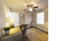 Building Photo - Avenue 29 Apartments in Tallahassee, Florida