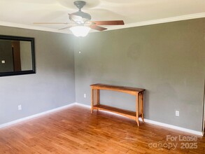 8619 Unity Church Rd in Denver, NC - Building Photo - Building Photo