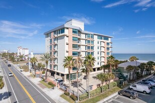 Water's Edge in Jacksonville Beach, FL - Building Photo