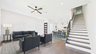 6734 Lozier St in Houston, TX - Building Photo - Building Photo