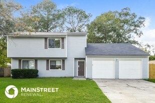 6002 Bermuda Dr in Orange Park, FL - Building Photo