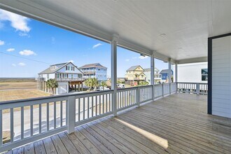 25231 Sausalito Dr in Galveston, TX - Building Photo - Building Photo