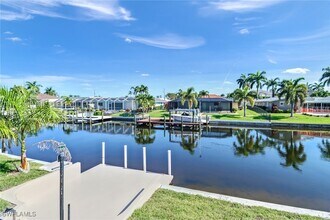155 SW 51st Terrace in Cape Coral, FL - Building Photo - Building Photo