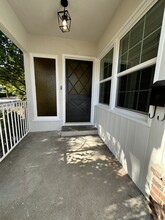 701 Wildrose Ave, Unit 703 in Monrovia, CA - Building Photo - Building Photo