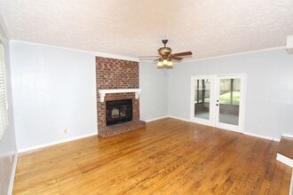 5827 Hibernia Dr in Fayetteville, NC - Building Photo - Building Photo