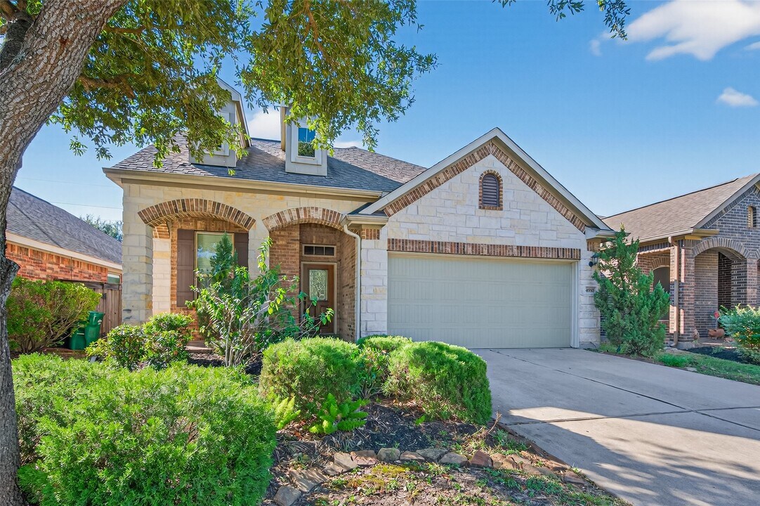 4930 Ginger Bluff Trail in Katy, TX - Building Photo