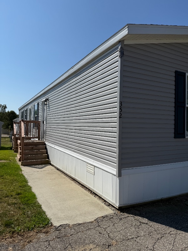 property at 352 Shummard Branch