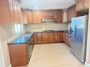 3488 Riverside Dr in Chino, CA - Building Photo - Building Photo
