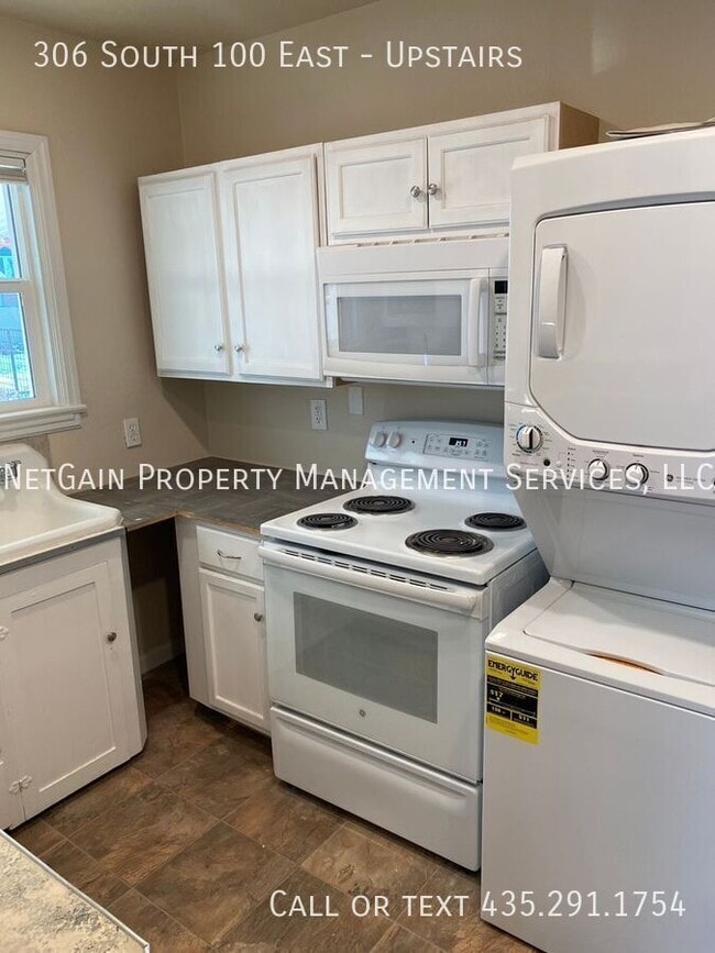 306 S 100 E in Cedar City, UT - Building Photo - Building Photo