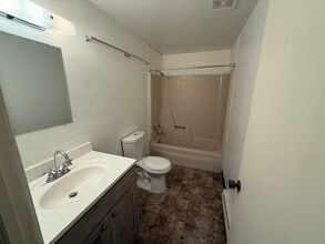 418 Kings Ct in Gillette, WY - Building Photo - Building Photo