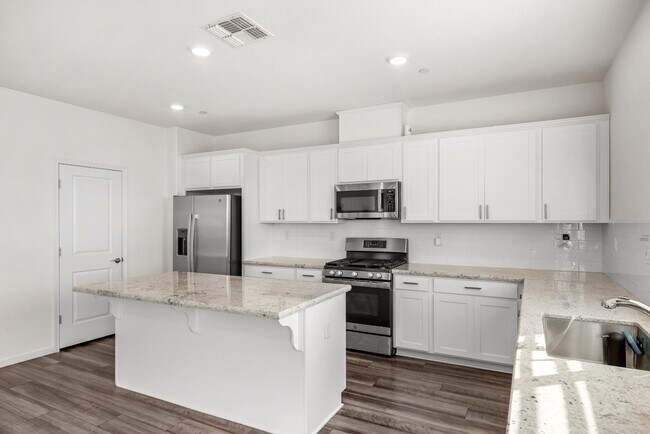 2032 Gatlin Ct in Plumas Lake, CA - Building Photo - Building Photo