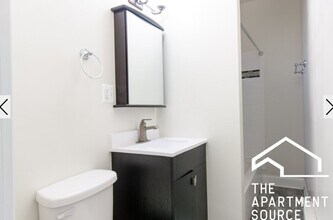 837.5 W Cornelia Ave, Unit 3 in Chicago, IL - Building Photo - Building Photo