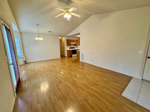 2550 Lost Springs St in Springdale, AR - Building Photo - Building Photo