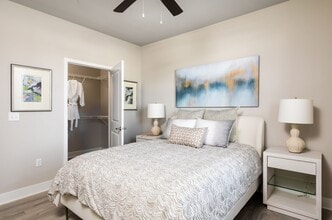 The Edison at Bridlespur in Kansas City, MO - Building Photo - Building Photo