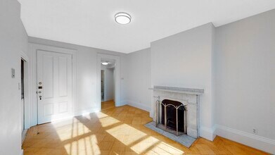 397 Beacon St in Boston, MA - Building Photo - Building Photo