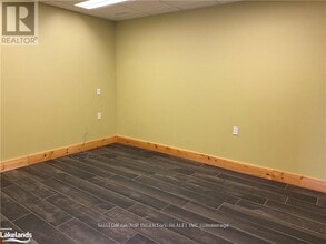 3917 5th Side Rd in Bradford West Gwillimbury, ON - Building Photo - Building Photo